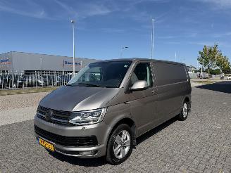 krockskadad bil bedrijf Volkswagen Transporter 2.0 TDI 110Kw DSG 2017/2