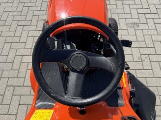 Kubota  T1670 Zitmaaier picture 22