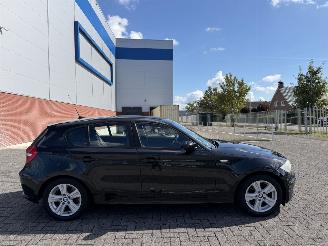 BMW 1-serie 118i 105kw picture 4