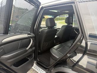 BMW X5 4.6 is picture 14