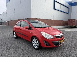 Auto incidentate Opel Corsa 1.2 Color Edition LPG 2012/3