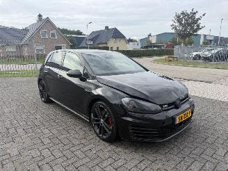 skadebil auto Volkswagen Golf 2.0 GTD 135kw DSG Pano - Clima - Navi 2014/10