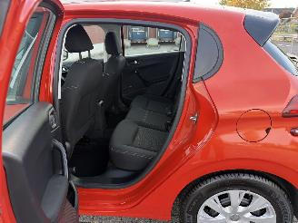 Peugeot 208 1.2 PureTech 60kw AIRCO Euro6 picture 16