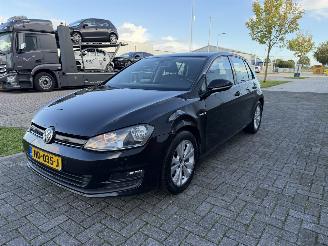 Volkswagen Golf 1.0 TSI 85Kw Navi - Clima picture 5