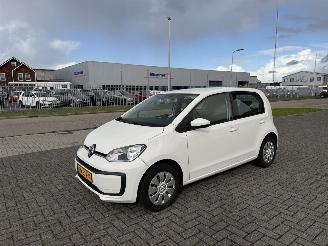 Auto incidentate Volkswagen Up! 1.0 BMT Move Up 2017/6