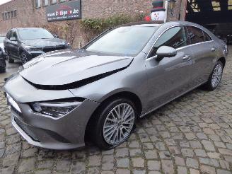 uszkodzony samochody osobowe Mercedes Cla-klasse 250e Hyb 2022/11