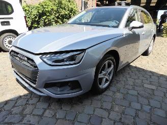 škoda osobní automobily Audi A4 AVANT 35 TFSI 2.0 Hyb 2023/2