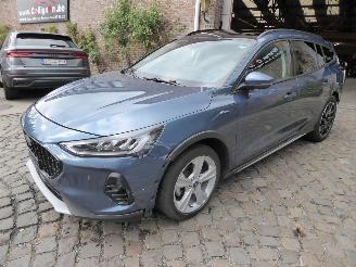 uszkodzony samochody osobowe Ford Focus Turnier Active X 2023/5
