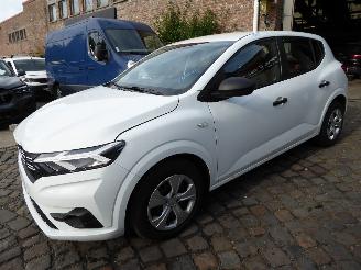 Unfallwagen Dacia Sandero Essential 2024/5