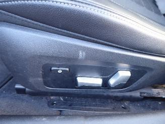 BMW 3-serie 318 d Advantage picture 13