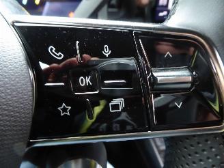 Renault 5 5 E-Tech Electric 150 Comfort Range Iconic Five picture 17