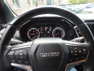 Isuzu D-Max Double Cab 4WD V-CROSS picture 18