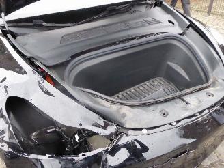 Tesla Model Y Long Range Dual AWD picture 7