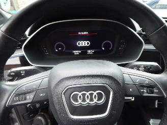 Audi Q3 35 TDI picture 13
