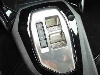 Peugeot 208 Active Pack picture 16