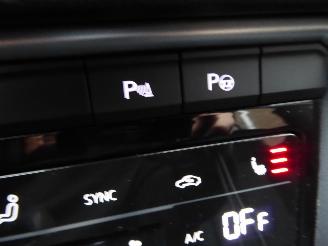 Volkswagen T-Roc Life picture 23