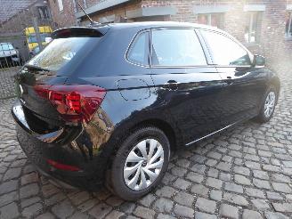 Volkswagen Polo Life picture 5