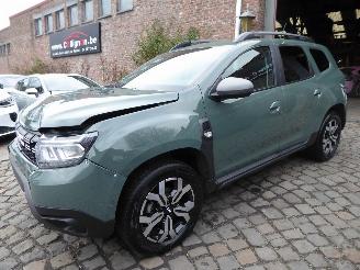 Vaurioauto  passenger cars Dacia Duster II Journey 2024/3