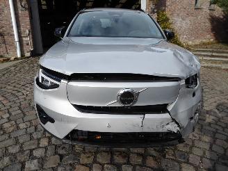 Volvo XC40 Ultimate Recharge Pure Electric 2WD picture 3