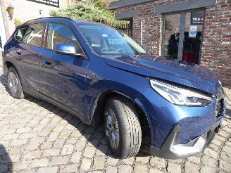 BMW iX1 20 eDrive picture 4