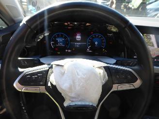 Volkswagen Golf  picture 12