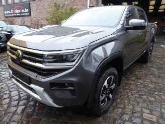 Schadeauto Volkswagen Amarok 3.0 TDI 177 kW Style Doppelkabine 4Motion 2025/3
