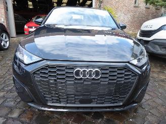 Audi A3 Sportback Advanced 30 TFSI picture 2