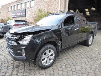 Coche accidentado Isuzu D-Max Double Cab LSX 2024/6