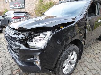 Isuzu D-Max Double Cab LSX picture 2