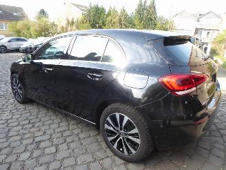 Mercedes A-klasse 250 e Advanced picture 8