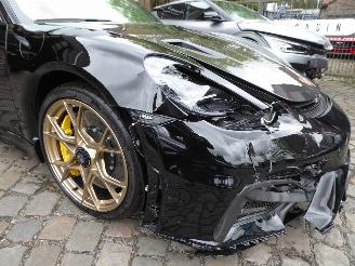 Porsche Cayman 718 Cayman GT4 RS picture 4