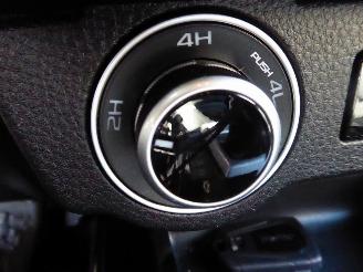 Isuzu D-Max Double Cab 4WD V-CROSS picture 26