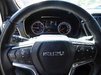 Isuzu D-Max Double Cab 4WD V-CROSS picture 17