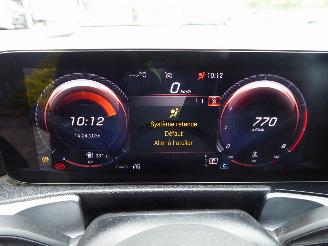 Mercedes GLB 200 picture 15