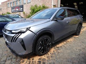uszkodzony samochody osobowe Peugeot 5008 Allure 2025/6