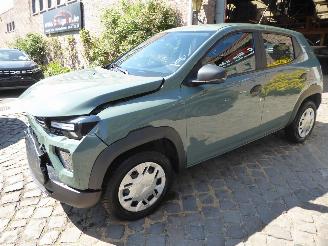 uszkodzony samochody osobowe Dacia Spring Electric Essential 2025/3