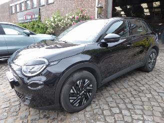 skadebil auto Fiat 600 Hybrid Sonderedition 2025/3
