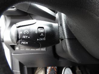 Peugeot Partner Premium L1 picture 14