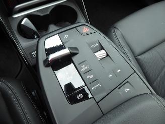 BMW iX2 20 eDrive picture 21