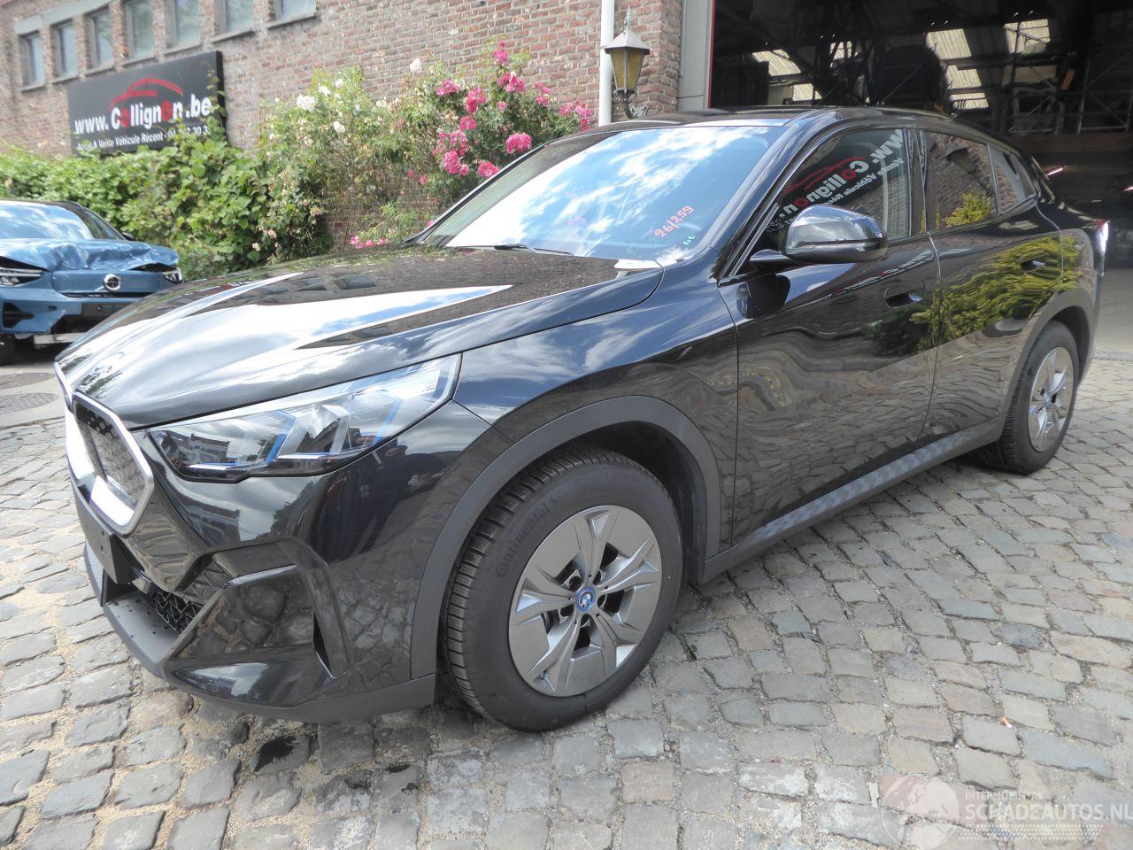 BMW iX2 20 eDrive