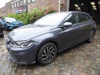 skadebil auto Volkswagen Polo VI Life 2023/12