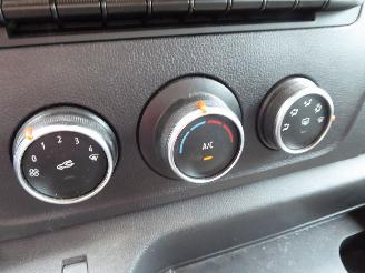 Renault Master Grand Confort picture 17