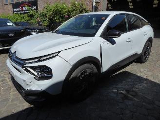 Voiture accidenté Citroën C4 Lim. Plus 2025/1