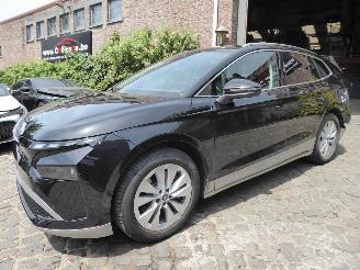 Damaged car Skoda Enyaq 85 x Loft Corporate 2025/10