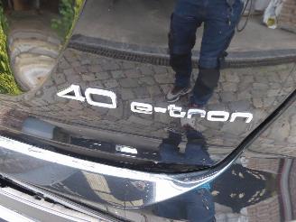 Audi Q4 e-tron S Line picture 7