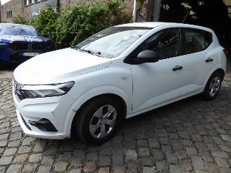 damaged passenger cars Dacia Sandero III Essential 2025/4