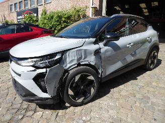 Schadeauto Renault Captur II Techno 2025/7