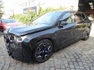 skadebil auto BMW iX 40 Sport 2023/8