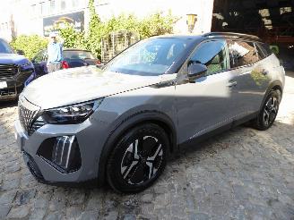 Unfallwagen Peugeot 2008 Hybrid 136 GT 2025/3