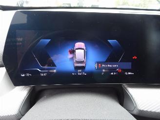 BMW iX1 20 eDrive picture 16